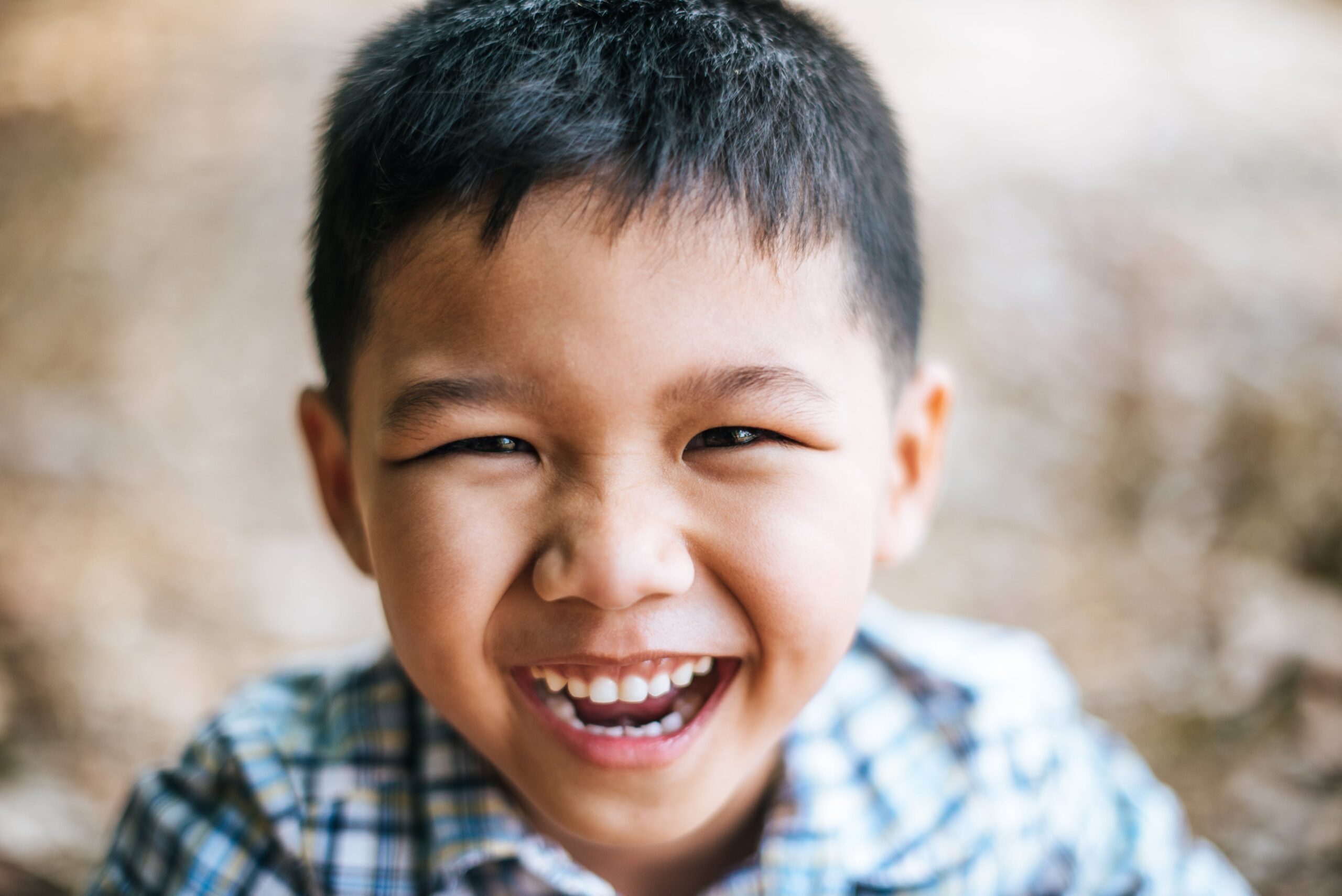 close-up-happy-face-boy